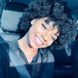 Meet your Posher, Breanne